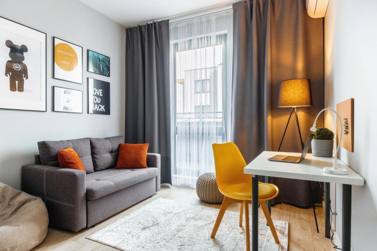 Jana Kazimierza 47 - 2 Sypialnie, 70m2, Balkon, Parking, Wi-fi Apartament