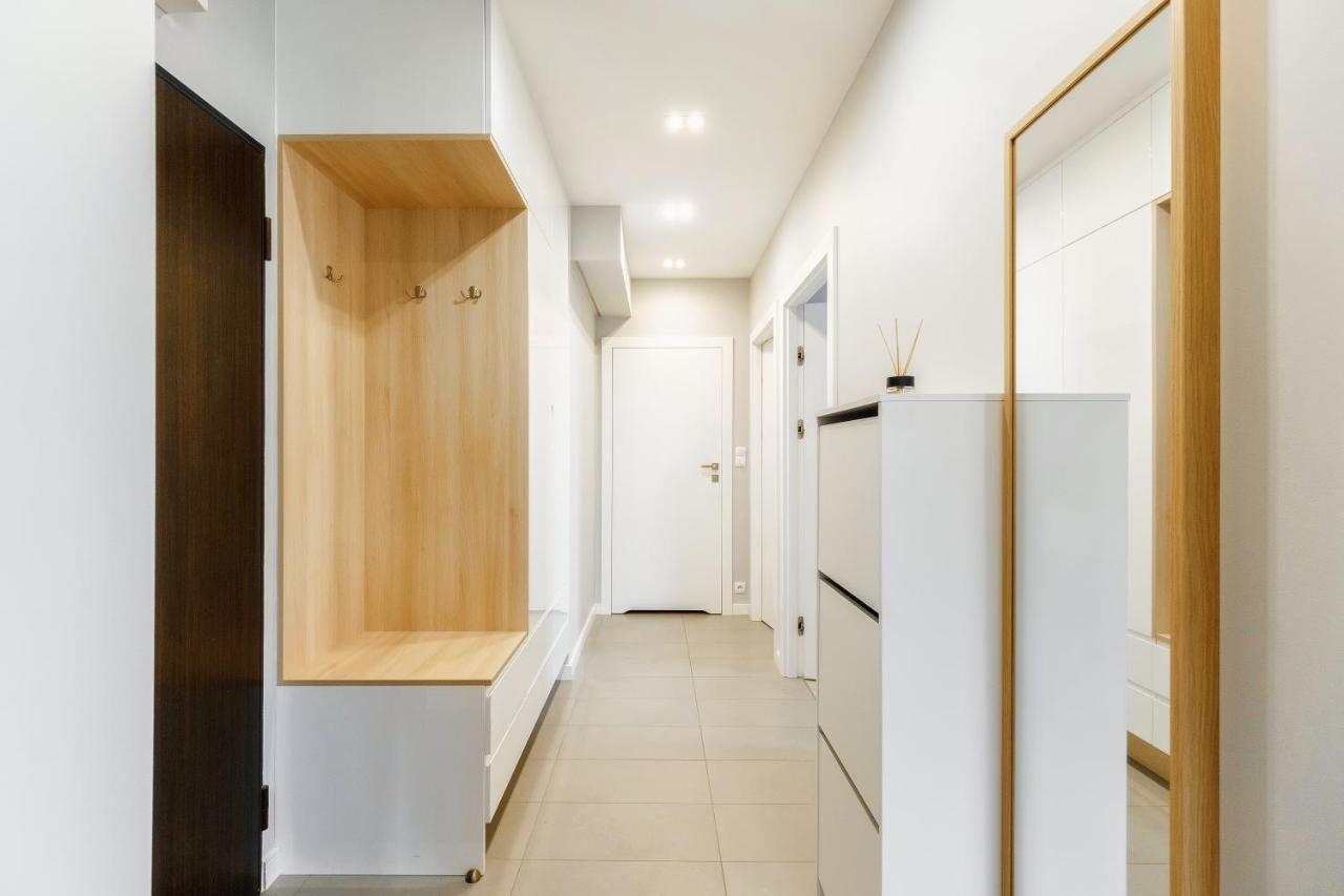 Jana Kazimierza 47 - 2 Sypialnie, 70m2, Balkon, Parking, Wi-fi * Warszawa